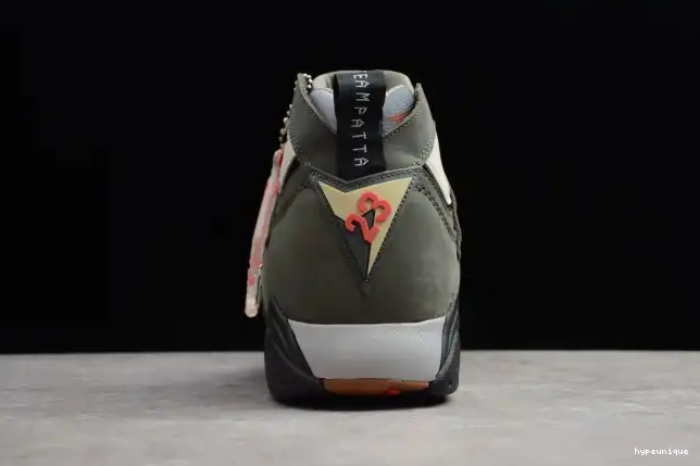 HYPE 7 Jordan Air x Patta Icicle AT3375-100 0526